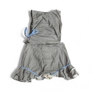 Stylish Black and White Gingham Skirt Set